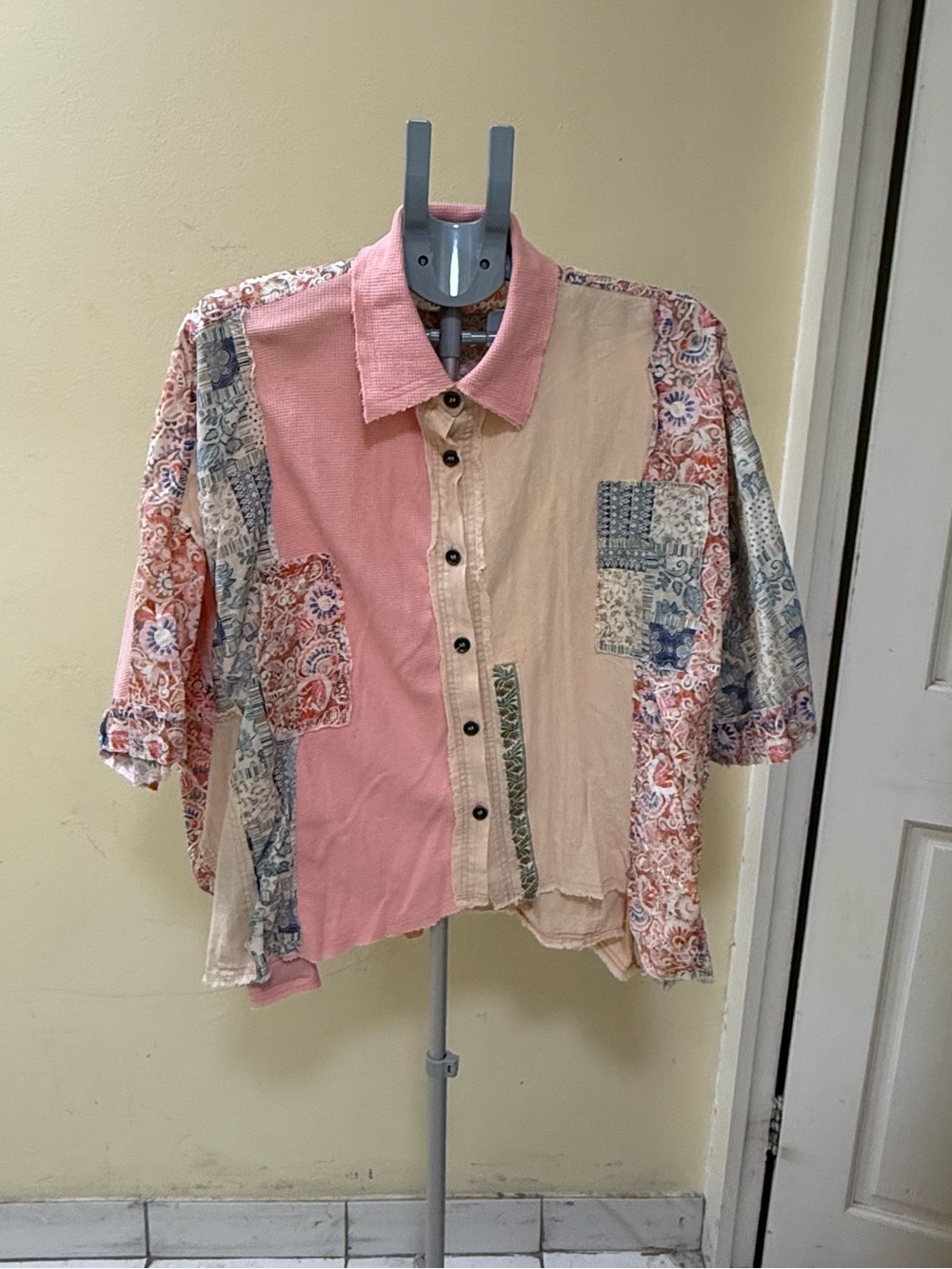 Patchwork Short-Sleeve Button-Down Shirt in Pink & Cream